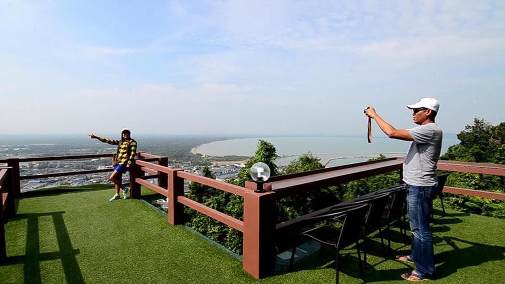 Chumphon Travelodge Ngoại thất bức ảnh