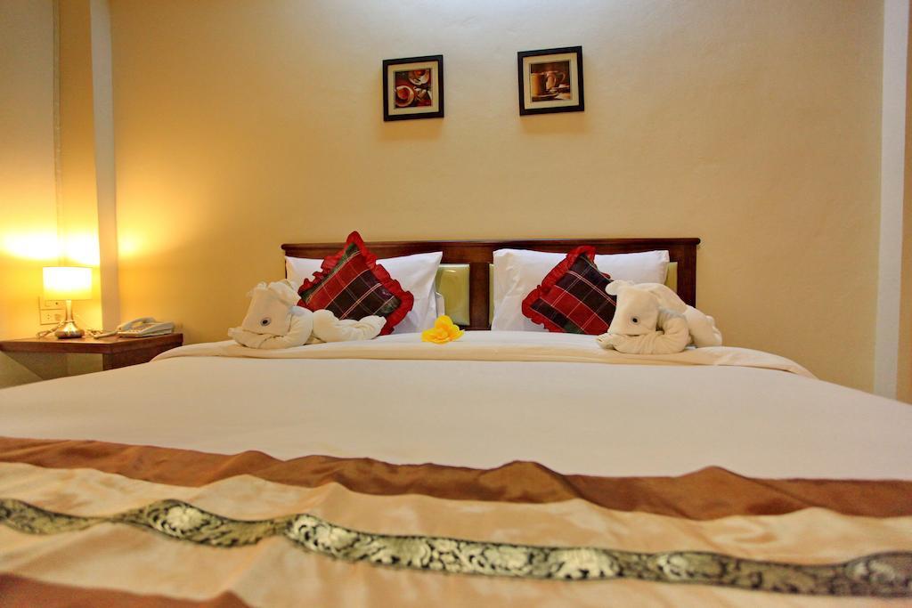 Chumphon Travelodge Ngoại thất bức ảnh